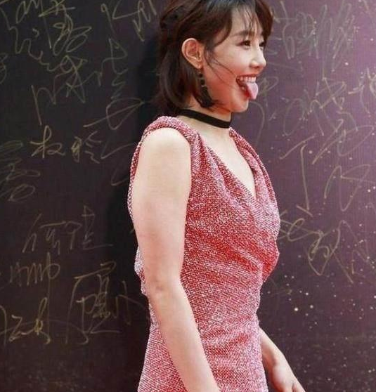 白百何为何会被称为娱乐圈的陈冠希看完这些照片你就明白了