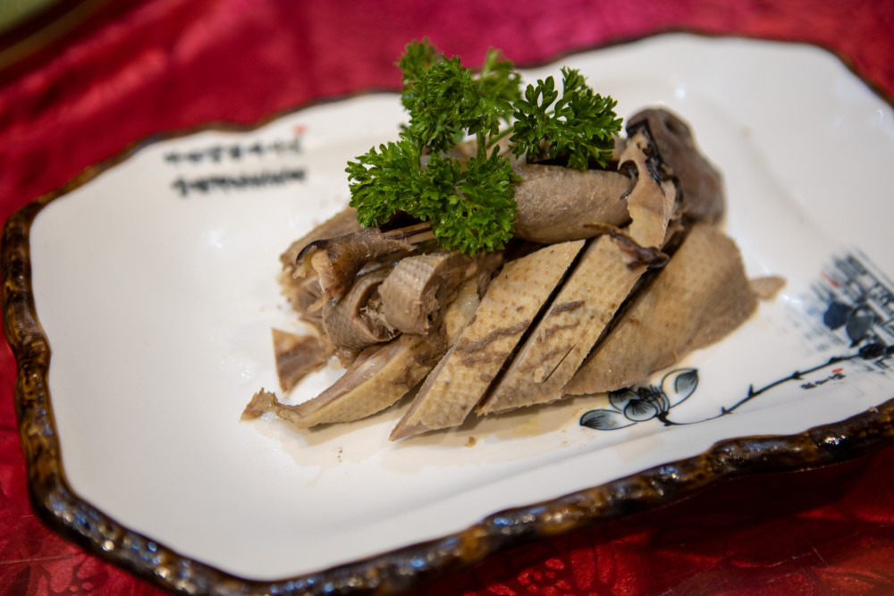 湖州特色美食打卡还有状元服和状元帽原来吃的不仅是味道