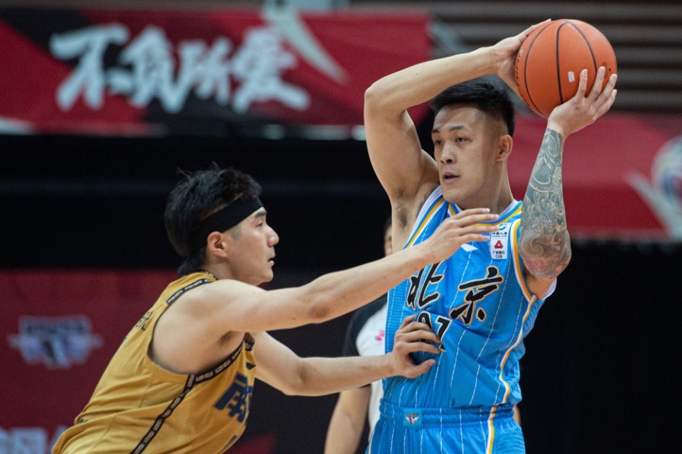 cba 北京首钢离队第一人！曝CBA榜眼重返老东家，还能证明自己吗？