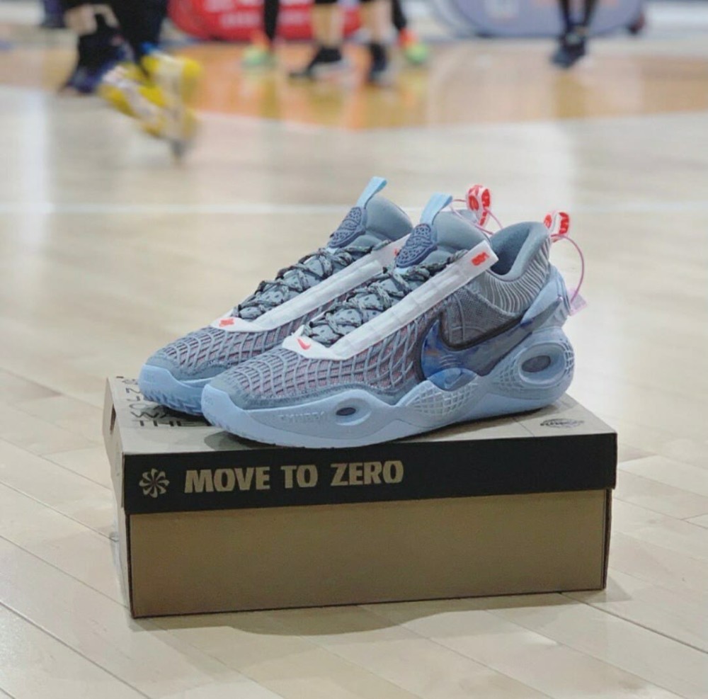 耐磨又透气学生党福音300不到的夏日实战神鞋来啦