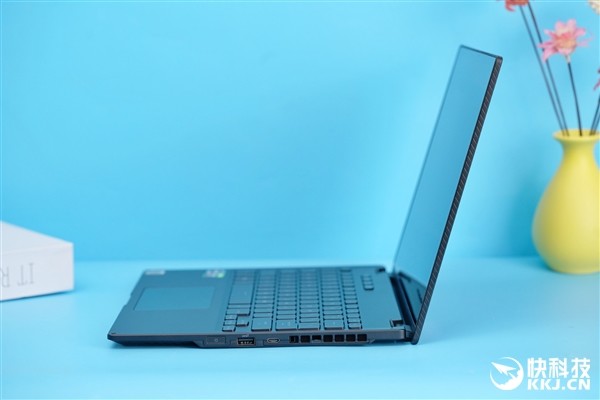 华硕rog幻13笔记本图赏:rtx 3050 ti rtx 3080双显卡加持