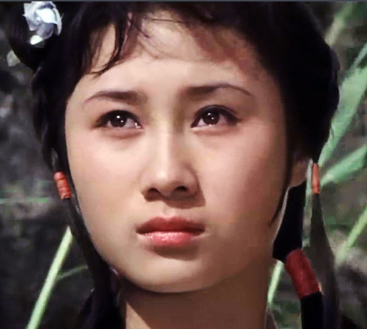 《少林寺》牧羊女,17岁苦恋李连杰,37岁弃艺经商,今成单身富婆