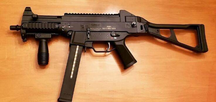 ump45冲锋枪