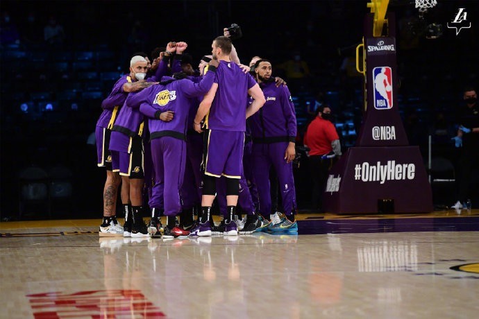 nba NBA-湖人好消息！5人表态愿留守，唯独一人渐行渐远，离队或成定局