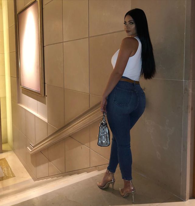 乔治快船真大腿!帕特森鼓掌进入次轮,娇妻晒近照,甜蜜黑白配