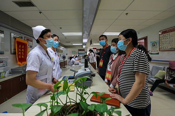 斩断医疗领域腐败利益链