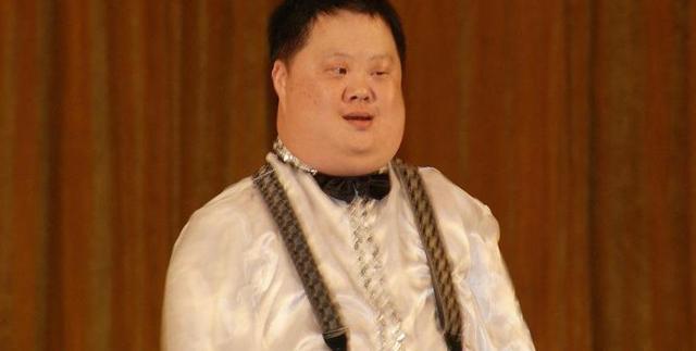这么多年过去了那个患有唐氏综合症的指挥家天才现状如何
