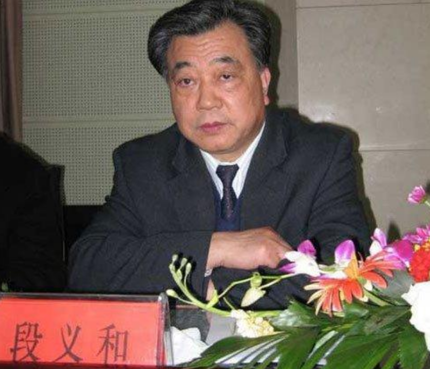 济南原人大主任落马始末:策划爆炸案炸死情妇,2007年被判死刑