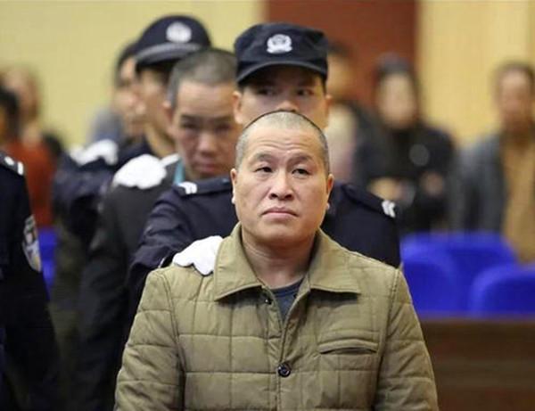 回顾广西省柳州市特大毒枭:因打砸酒吧被抓,牵连出一件大案