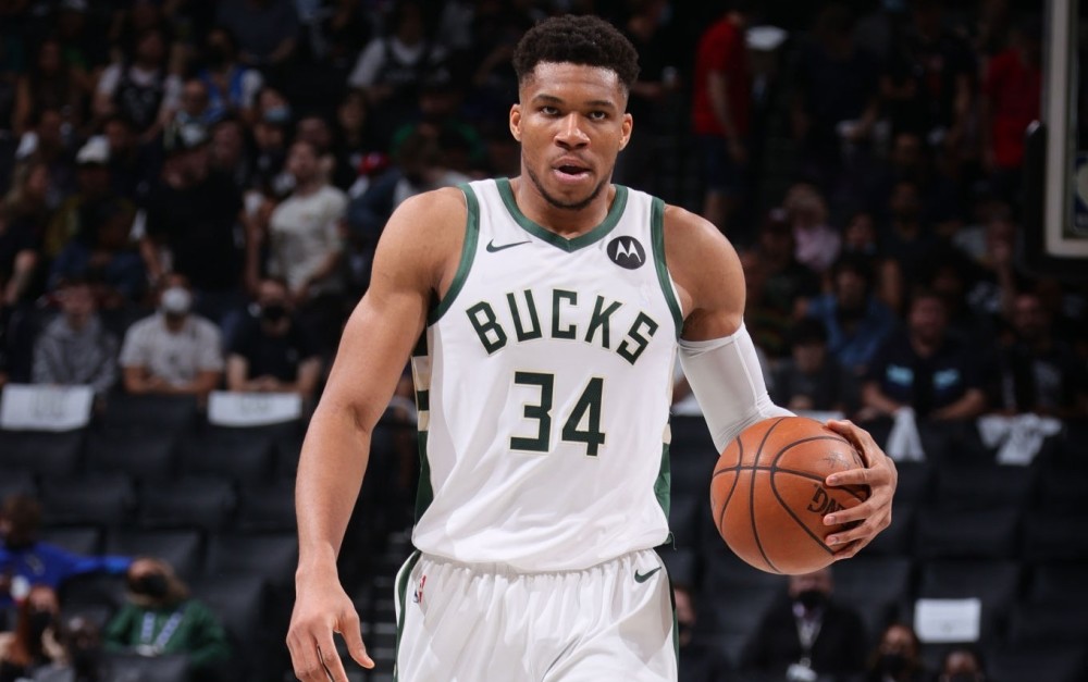 nba 雄鹿0-2还有戏吗？430队仅28队翻盘，美媒：那些对手可不是这支篮网