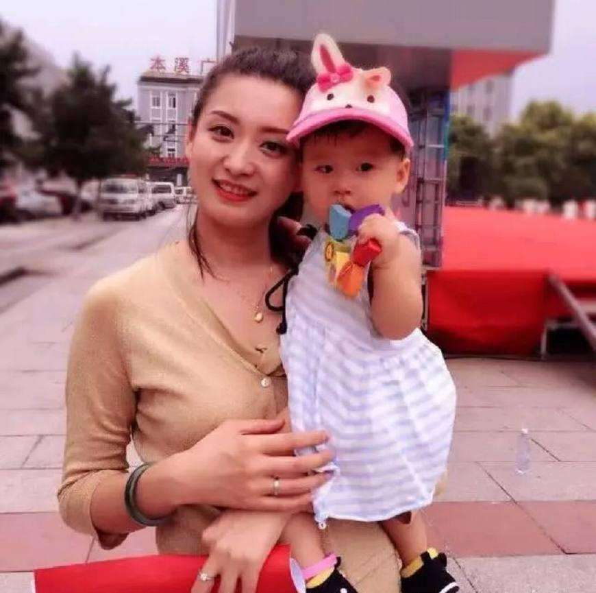 曾做过巩俐替身乡村爱情里学历最高的女演员今成人生赢家