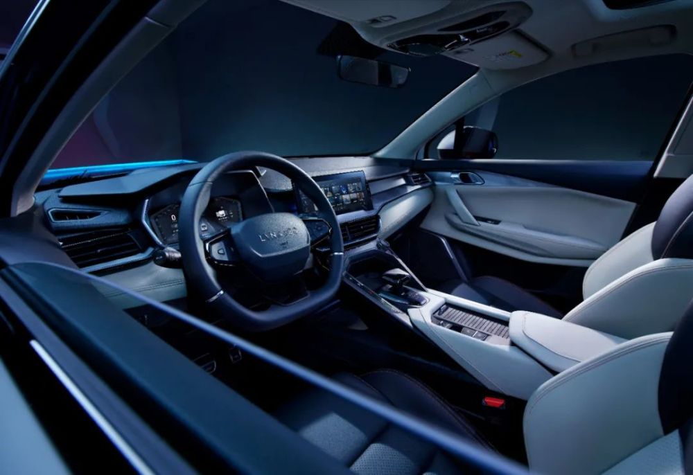 汽车先锋带你深度体验领克06phev