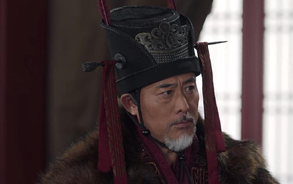 后来李牧趁桓齮出兵时,攻入秦军大营,然后又在半路上设伏,在秦军回援