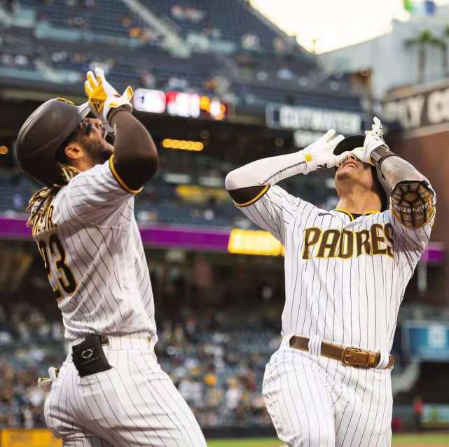 早作筹谋盼冲世界大赛教士有意交易游骑兵重炮外野手加洛