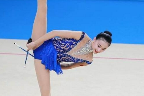  中国最美体操女神张豆豆，因一张