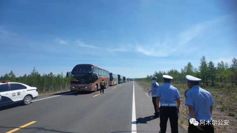 平安之夏 阿木尔分局交警大队多举措强化交通安全宣传做好夏季护游工作 腾讯新闻