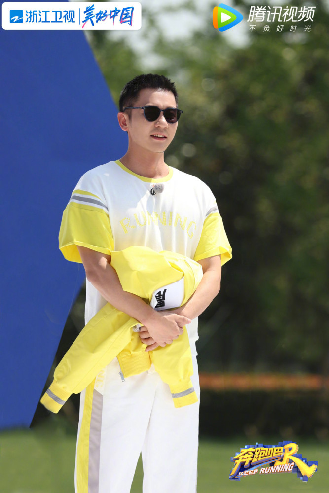 《奔跑吧9》收视稳居第一!李晨力量与速度火力全开