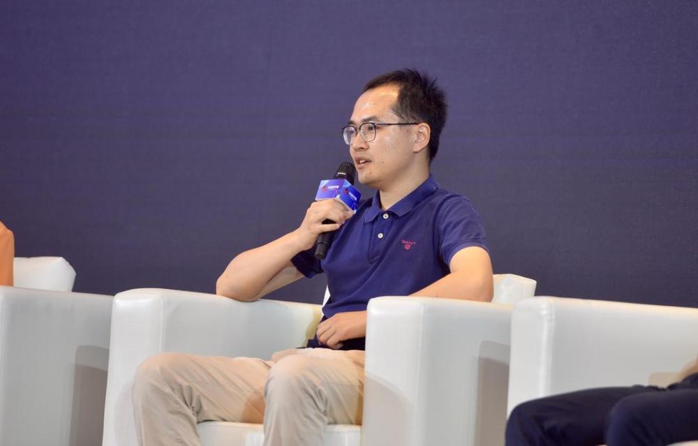 人民在线技术总监冯伟:封面传媒在云展技术方面的尝试值得肯定