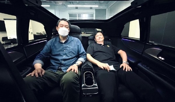 贾跃亭的造车梦成了！大佬体验FF91后感叹：令人难忘