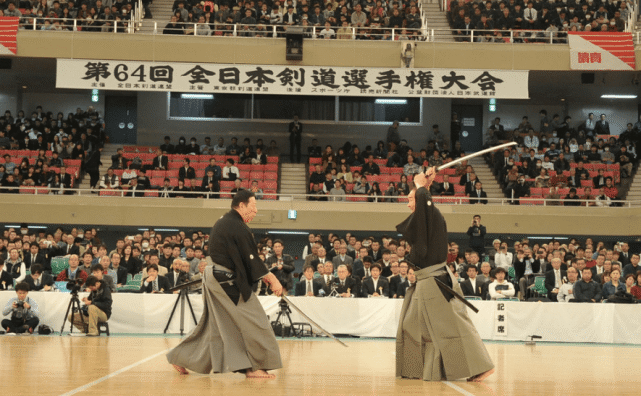 从“武术”变成了“舞术”，日本剑道到底怎么打？_腾讯新闻