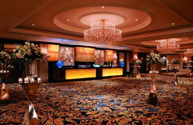 厦门女富豪负债18亿混高档场所130万加入玛莎拉蒂跑车族