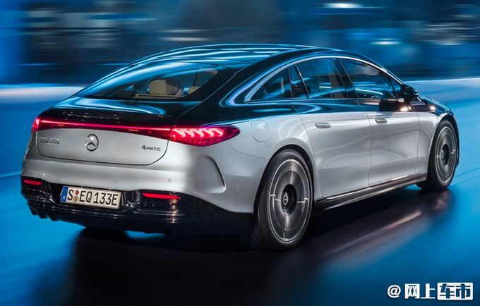 四季度豪华车有哪些？这款轿车2.0T＋后驱，25万就能买(图14)