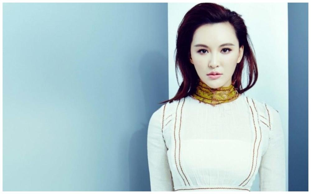 她是黄海波前女友曾预言过贾乃亮离婚如今被称娱乐圈神婆