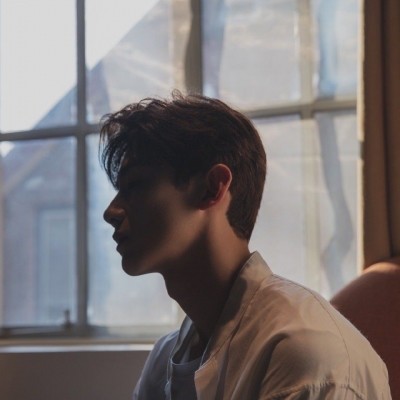 男生头像我记得遇见你之前我挺嚣张的