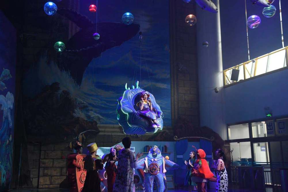 北京海洋馆变身演出现场推出大型亲子互动剧