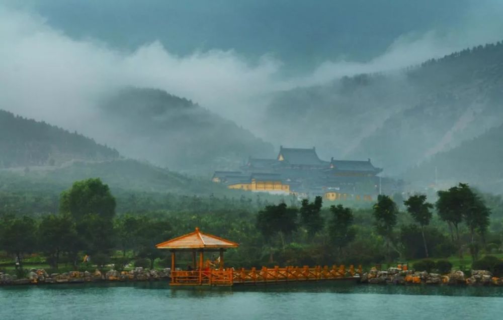 江苏一座山是泰山山脉的余脉周围有大小70余座山头