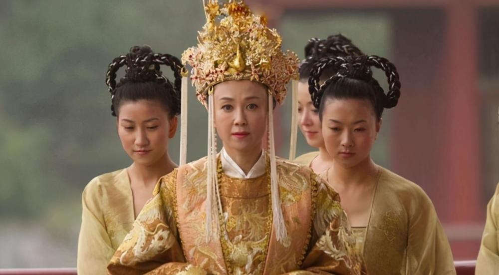 闲话大明后妃万历帝之王皇后42年之后位无人能撼