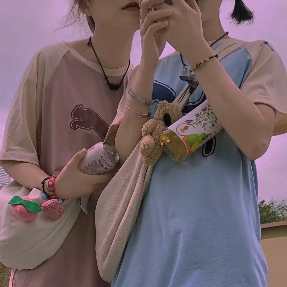 一波闺蜜姐妹合照的可爱句子