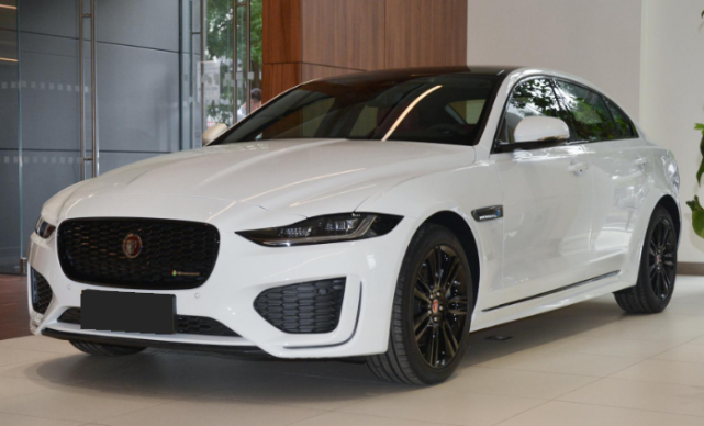 3系太贵那就捷豹xel曜黑运动版运动气息进一步提升