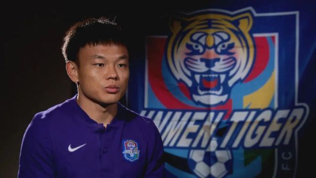 恶补体能,津门虎将与山东泰山热身!金洋洋也现身训练场了……