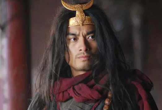 钦差负责监察工作权力不小,后来在小种经略相公麾下任渭州经略府提辖