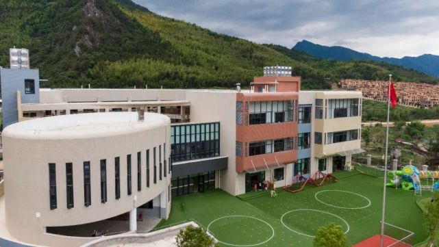 龙岩中心城区:计划五年内开办三十所以上普惠性幼儿园