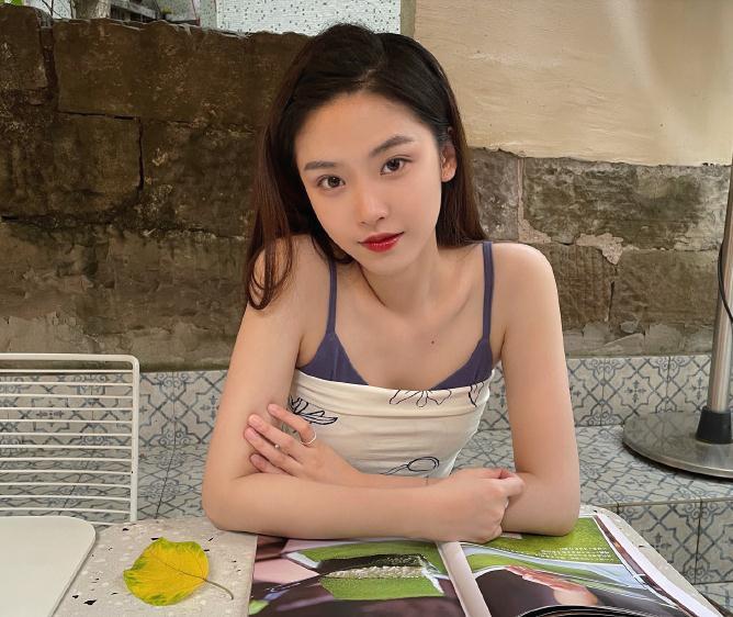 是哪位勇士半藏森林晒最新照片戒指显示正在热恋中