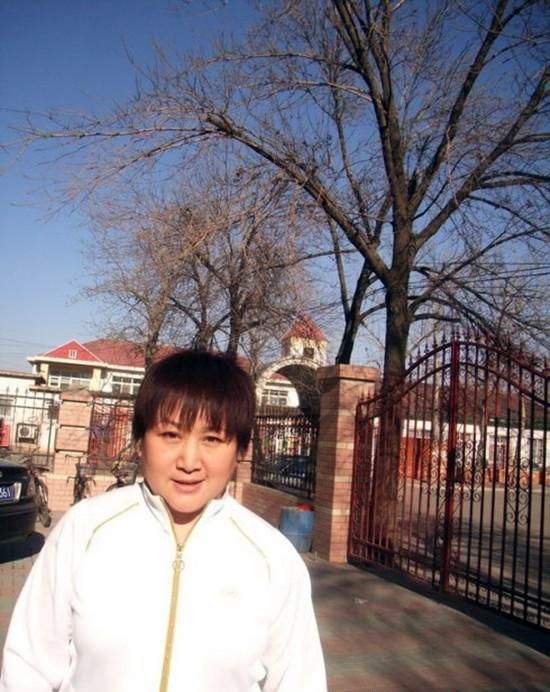 如今的许丽丽57岁.