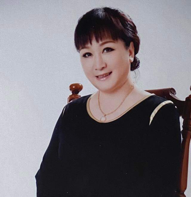 许丽丽的身上,最打动人的地方,就在于她凡事总是先想着别人,而不是