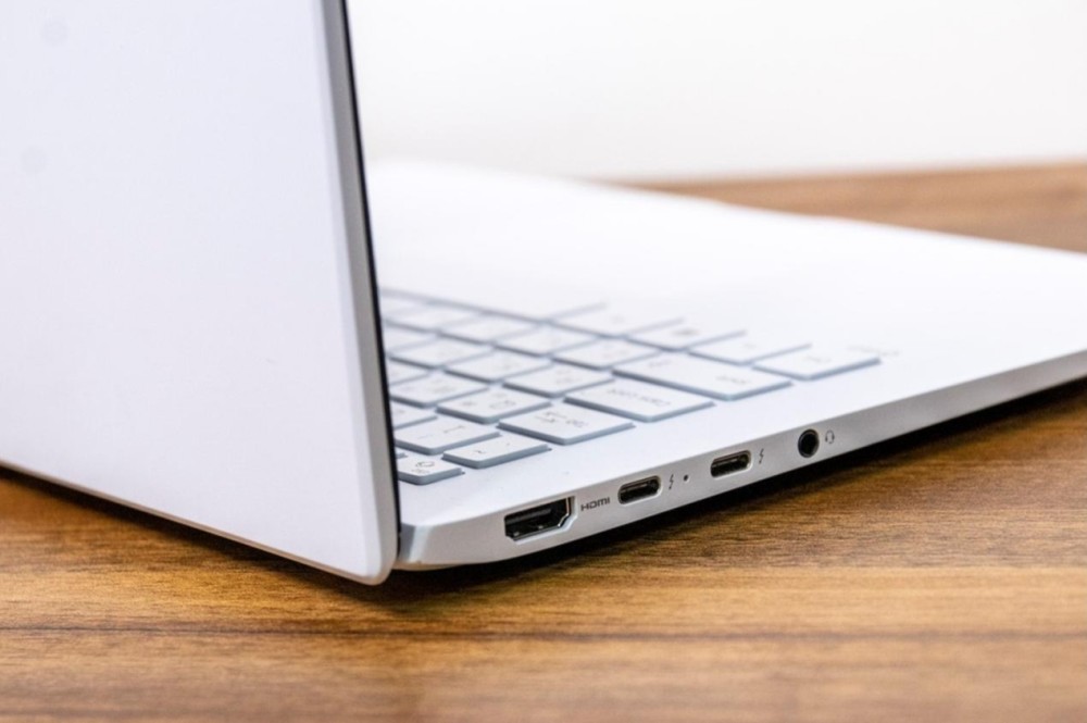 为什么商务人士通勤笔电推荐lg gram 14?