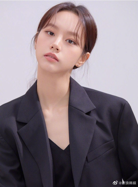 李惠利生日捐款