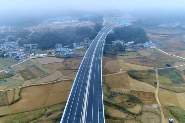 79亿的高速,本月底通车,惠及黔南多地|黔南|贵州|安顺|高速公路|青云