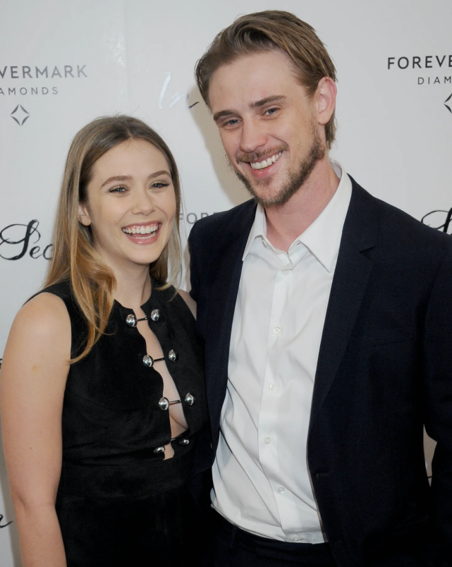 采访时改口叫老公订婚3年的旺达伊丽莎白奥尔森结婚啦