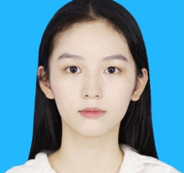 周也只花六块拍证件照,谁料素颜出镜更是吸睛!