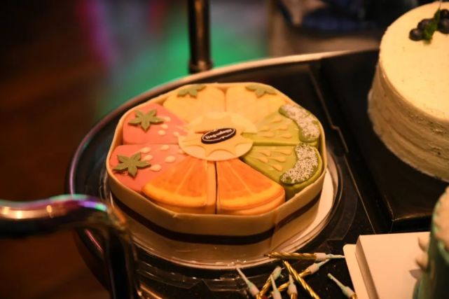 程青松,主持人李学刚,演员弭金,制片人吴昊hippolite品牌创始人王其涛