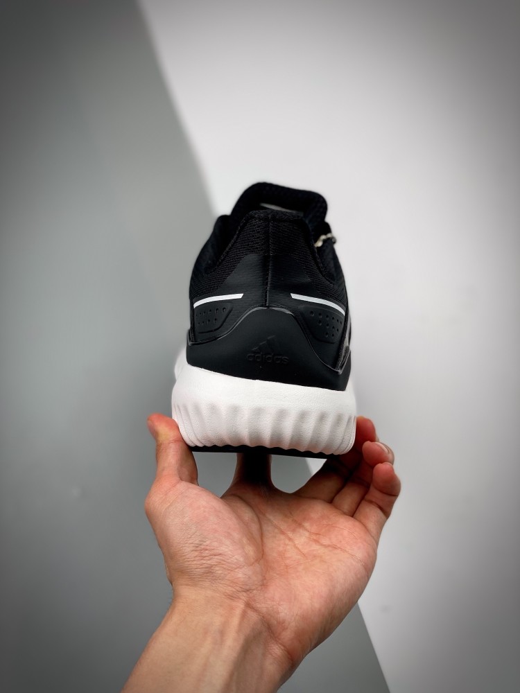 adidas climawarm bounce 黑白清风跑鞋