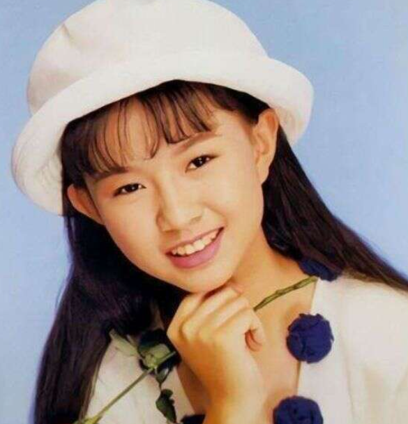 39岁卓依婷近况曝光复刻26年前舞台仍似少女曾被传去世20年