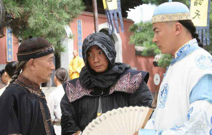 清朝汪景祺因拍马屁被斩头颅挂菜市口10年才下葬还连累一家人