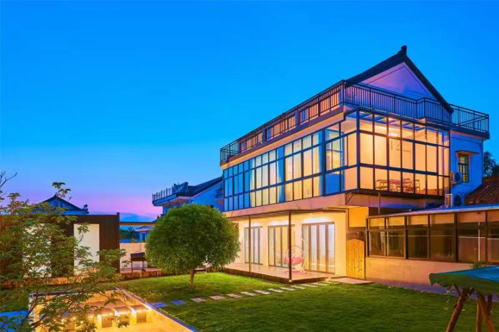 美好生活嘉年华活动时间:6月13,14日10:00—21:00 活动地点:西湖天地