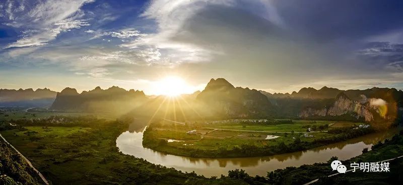 花山音画广西宁明珠山美